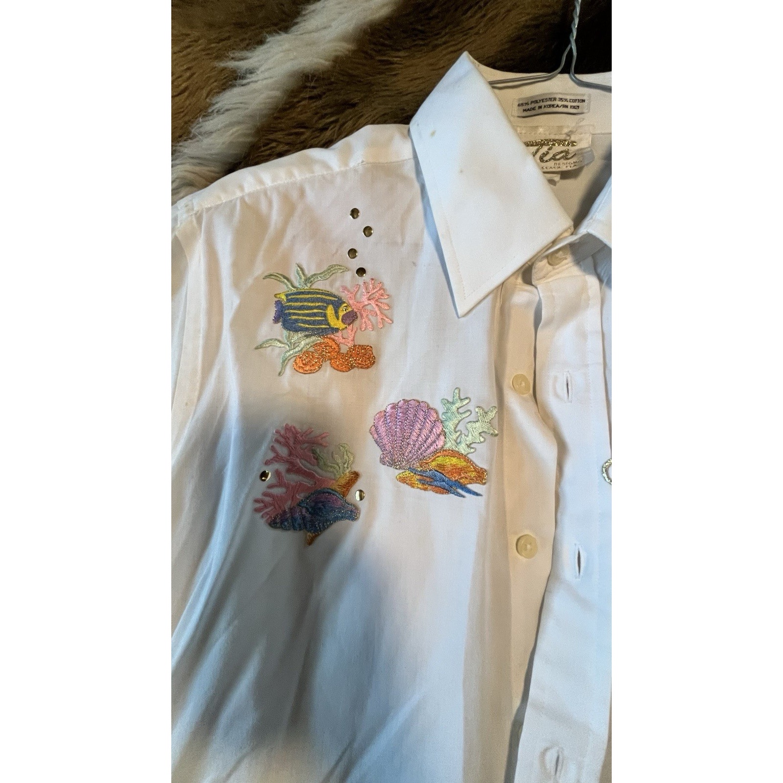 Vintage Tia Embroidered Tropical Fish Reef Shirt White Novelty Resort Wear